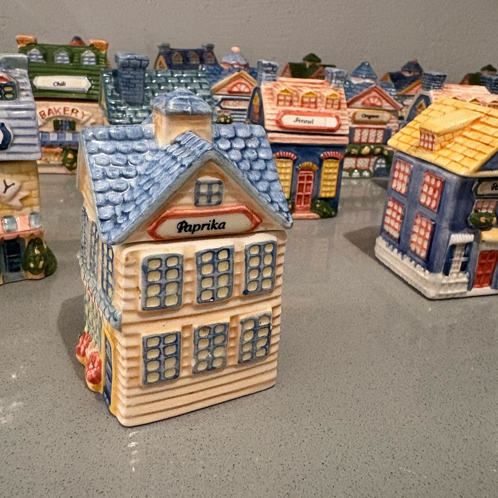 Avon tiny spice village (spice storage)